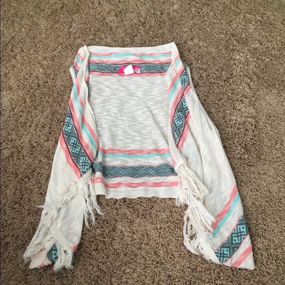 Sleeveless jacket